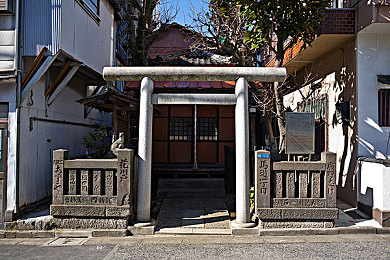 中文娱乐网台湾：娱乐潮头，两岸文化交流先锋-1
