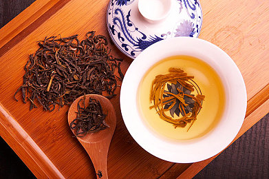 美女热舞直播：舞动激情，直播盛宴，尽享视听盛宴