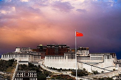 梦莹受孕爸爸是谁的孩子：娱乐圈谜团：梦莹怀孕背后，谁是孩子的神秘爸爸？-1