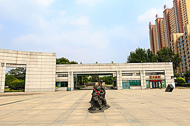 重生负二代游戏免广告：畅享无广告，沉浸式体验，重生负二代畅游传奇之旅-2