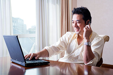 九色自拍：色彩风暴席卷社交媒体：探索九种颜色带来的个性自拍新潮流-1