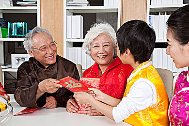 huluwa入口二维码：畅游新纪元，一扫即享狐妖便捷登录