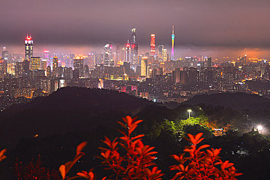 女人与大公 做了一夜：艺术激情碰撞道德边界，一夜邂逅引发社会深思：道德冲突下的心灵纠葛