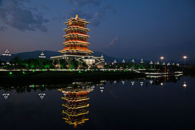 WWW欧美W：欧美盛宴，视听新境，尽在云端娱乐殿堂