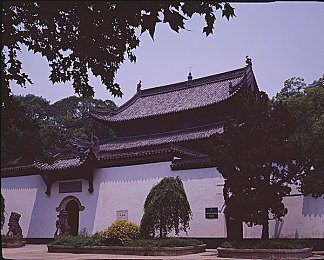 台湾梦梦到粉丝家里高清：梦幻之旅开启：揭秘《台湾梦梦》高清游戏中的梦想与现实交融