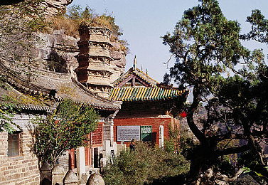 亲子乱AⅤ一区二区：守护成长，网络安全，亲子护航之旅