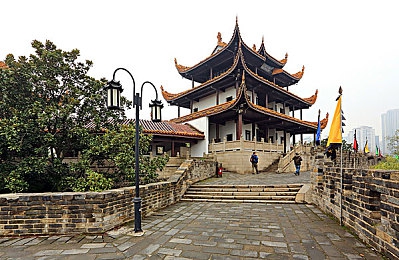 九一白晶晶：网络新潮来袭，探索九一世界，畅享白晶晶梦之旅