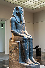 王熙凤马车随了平儿：古代传奇女与现代友情的时空对话：探寻真挚友谊的现代价值