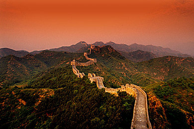 夜月直播www成人：《夜月之谜》探险启程：成人世界神秘游戏带你揭秘夜幕下的奇幻之旅-2