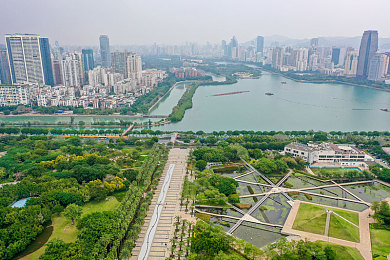 杨玉环裸乳露双奶头被亲：探寻千古传奇：杨玉环神秘魅力背后的爱情谜案-2