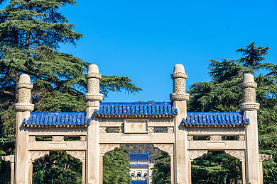 中国少妇XXXXXX做受厨房：厨房秘境探奇：少妇手艺家的味蕾之旅-3