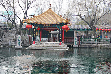 黄色软件下载3.0.：网络风暴再起，非法应用挑战监管新境界