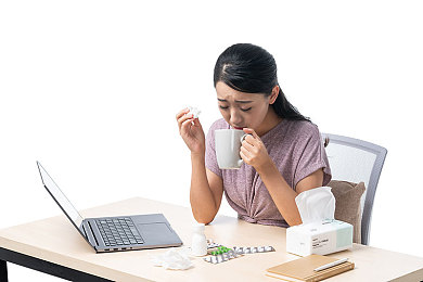 和按摩师做了一晚上高潮：身心放松，按摩奇缘之旅-3