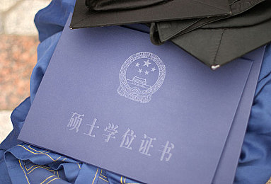 欧美黑粗硬大：探秘游戏力量：欧美风格硬核攻略解析-3