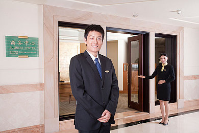 黄色软件0.3.0：神秘软件引风波，隐私防线需警钟长鸣，网络世界共守安宁-2