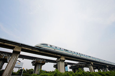 心患车：“安全驾驶，防患未然：揭秘汽车隐患大追踪”-3
