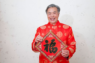 汤姆叔叔视频提醒使用谷歌：跨界合作新潮流：汤姆叔叔视频助力谷歌产品普及，开启智能生活新篇章-3