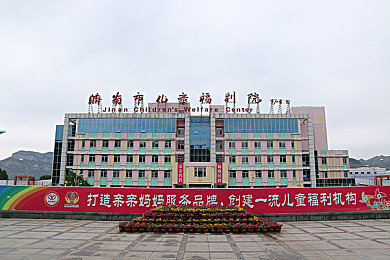 免费添女人囗交做爰视频：网络低俗内容肆虐，平台监管亟待强化：揭秘“免费观看色情视频”传播黑幕-2