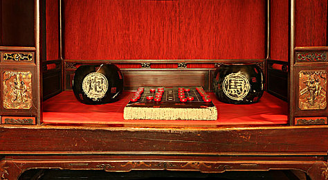 黄色软件下载每天3：每天数万次下载！揭秘“某XX”软件背后黄色内容，网络安全警钟长鸣