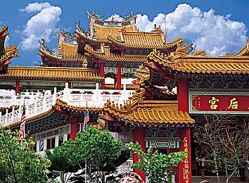黑料不打烊网页版入口：网络舆论暗流揭秘：黑料平台“黑料不打烊”引发关注-3