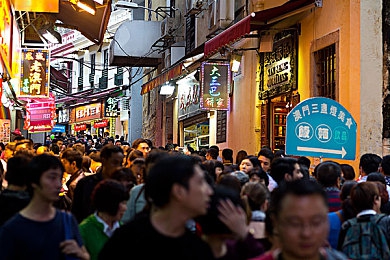 深夜十大黄台：游戏夜幕璀璨，揭秘深夜电竞乐园的星光熠熠-3