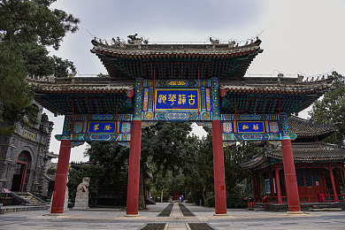 上海富婆被黑巨高潮：揭秘沪上富婆风云：隐私危机下的社会现象探析-4