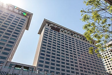 男人鸡鸡桶女人：网络热词争议发酵，专家警示：警惕“男人鸡鸡桶女人”式网络语言暴力-2