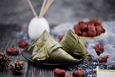 女领导脱了内裤让我玩：神秘女领导脱衣之谜：挑战刺激的冒险游戏世界-4