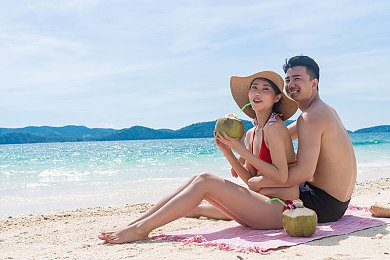 体育生操逼：热血篮球竞技盛宴：篮球爱好者的篮球场真实体验之旅-3